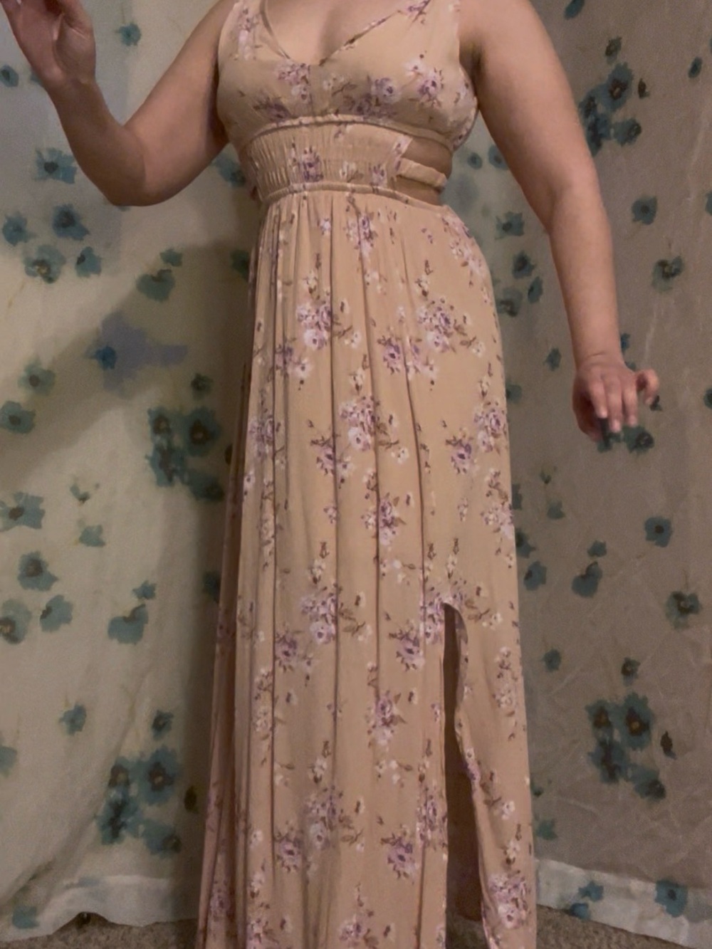 Floral V-Neck Maxi Dress in Beige with Lavender Blossoms